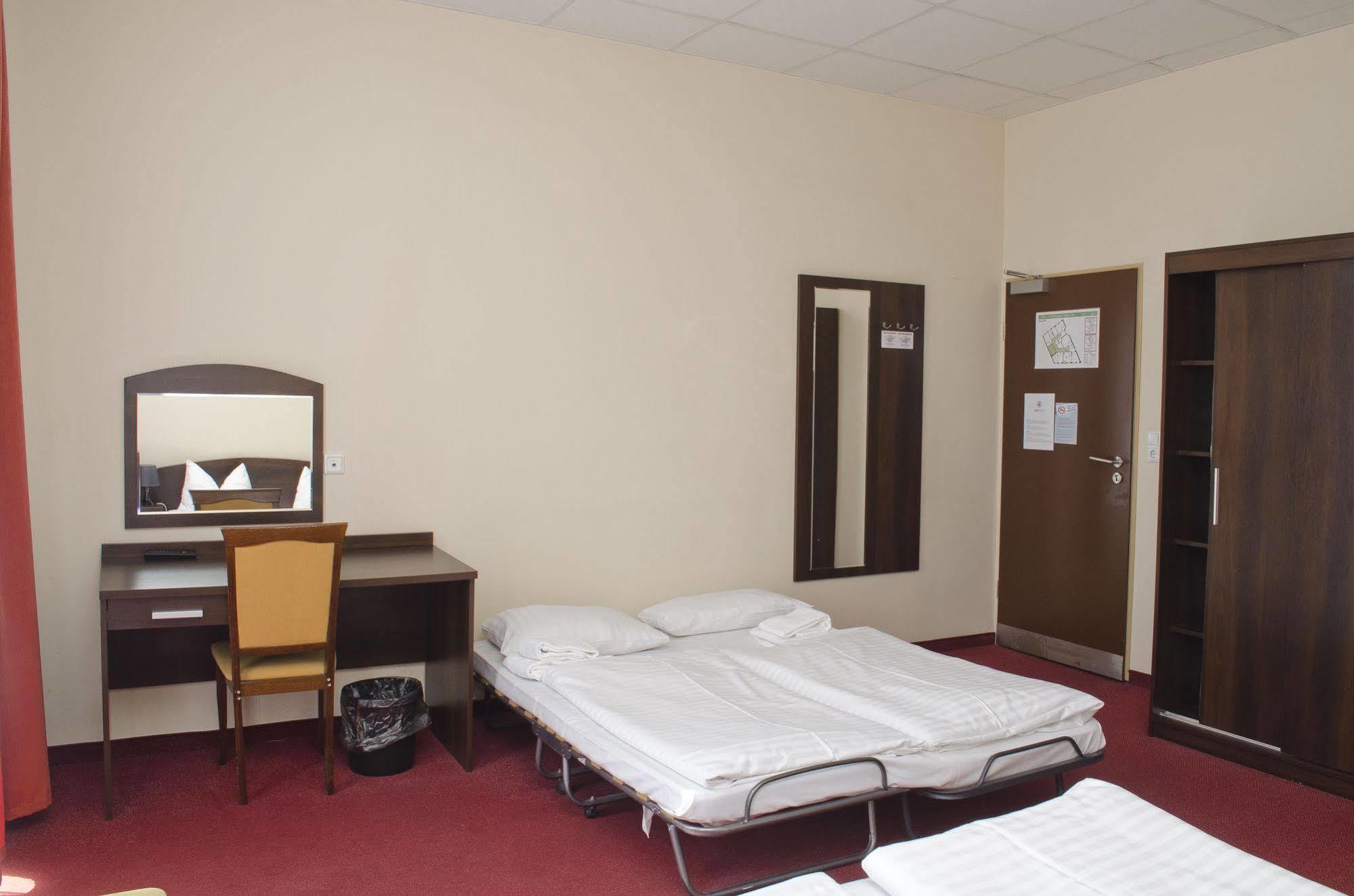 Hotel Polo Am Zob Hamburg Zewnętrze zdjęcie
